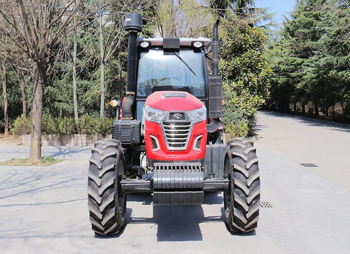 LT1504 Tractor